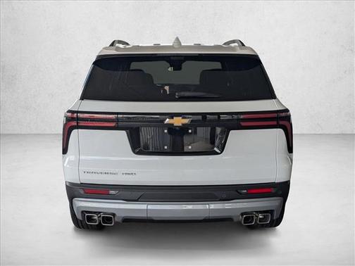 Summit White 2026 Chevrolet Traverse LT