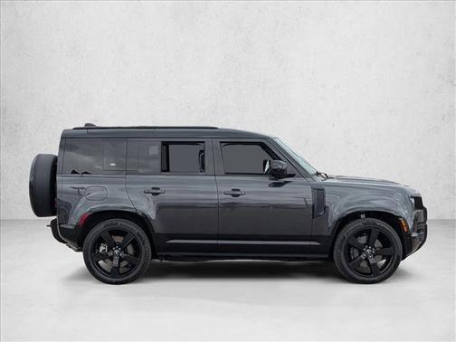 2023 Land Rover Defender 110 X-Dynamic SE