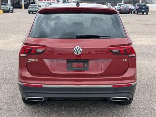 2018 Volkswagen Tiguan 2.0T SEL