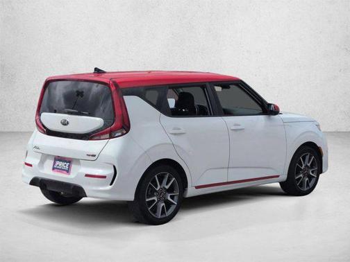 Clear White/Red Roof 2020 Kia Soul GT-Line
