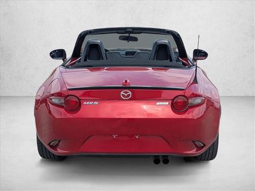 2016 Mazda MX-5 Miata Club