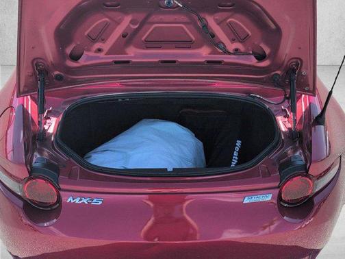 Soul Red Metallic 2016 Mazda MX-5 Miata Club