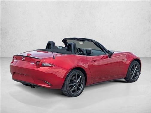 2016 Mazda MX-5 Miata Club