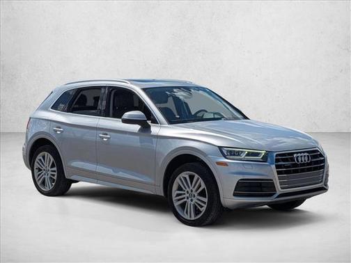 2018 Audi Q5 2.0T Premium Plus