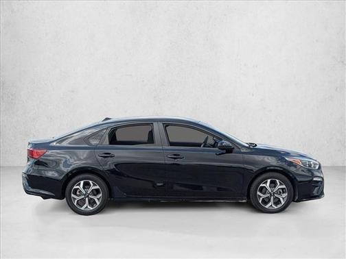 Aurora Black 2021 Kia Forte LXS