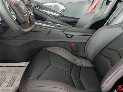 2026 Chevrolet Corvette Stingray w/2LT