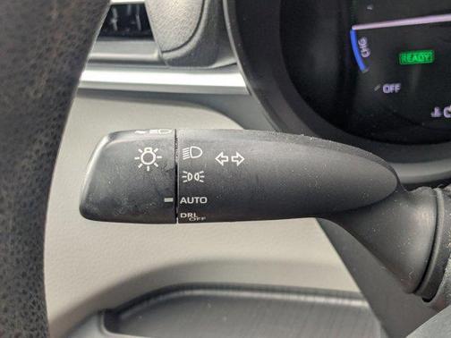 2022 Toyota Sienna LE