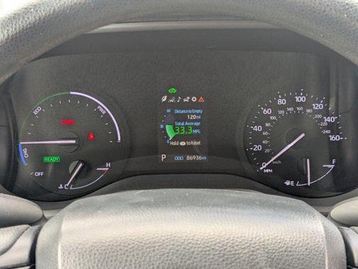 2022 Toyota Sienna LE