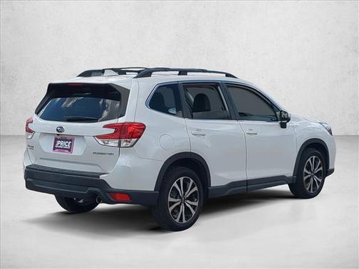 Crystal White Pearl 2020 Subaru Forester Limited