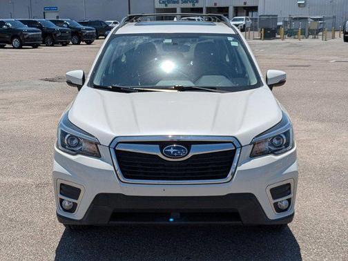 Crystal White Pearl 2020 Subaru Forester Limited
