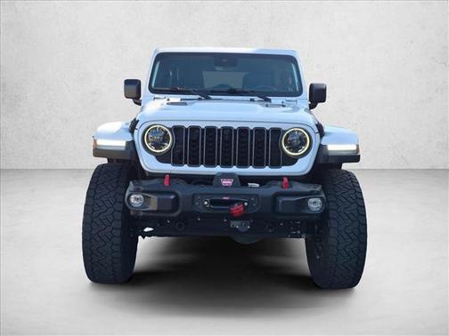 Bright White Clearcoat 2025 Jeep Wrangler Rubicon