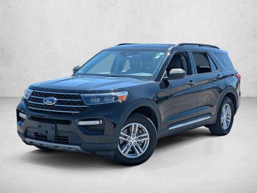 AGATE BLACK METALLIC 2023 Ford Explorer XLT