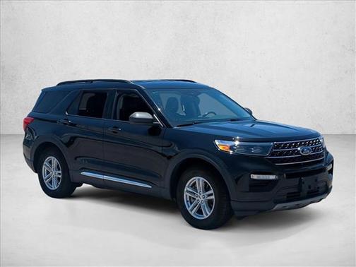AGATE BLACK METALLIC 2023 Ford Explorer XLT