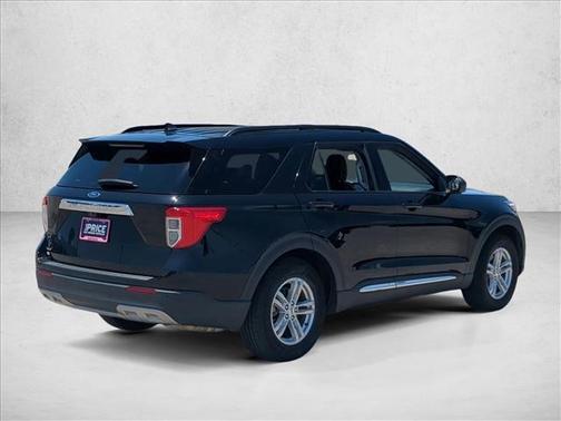 AGATE BLACK METALLIC 2023 Ford Explorer XLT