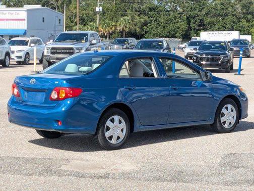 2010 Toyota Corolla LE