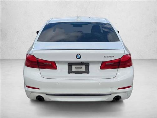 2017 BMW 530 530i
