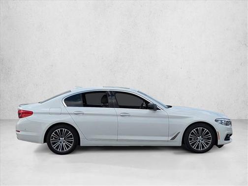 2017 BMW 530 530i