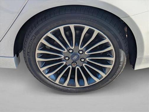 2017 Ford Fusion Hybrid Platinum