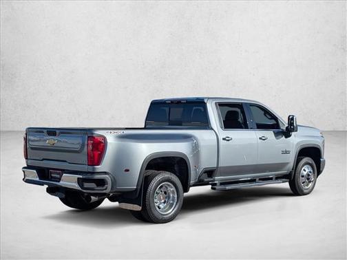 Sterling Gray Metallic 2026 Chevrolet Silverado 3500 LTZ