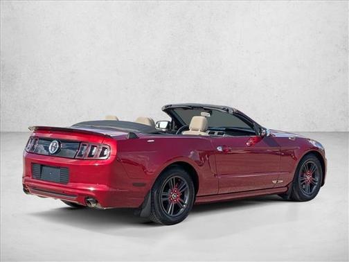 2014 Ford Mustang V6