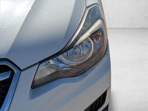 2015 Subaru Impreza 2.0i