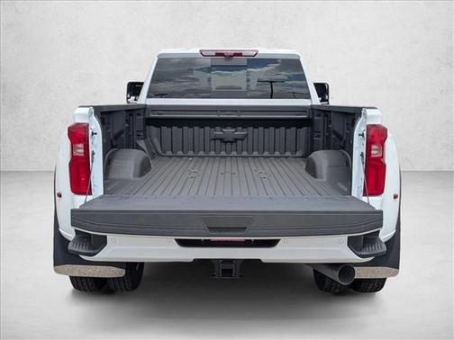 Summit White 2026 Chevrolet Silverado 3500 High Country