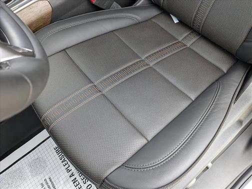 Summit White 2026 Chevrolet Silverado 3500 High Country