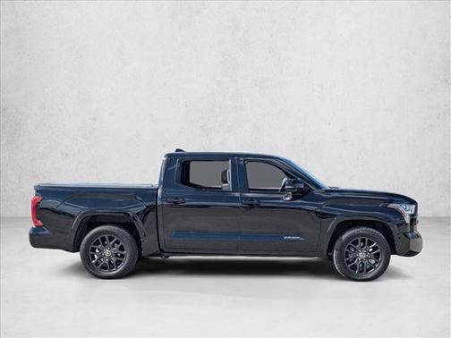 2022 Toyota Tundra Platinum