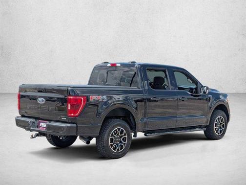 AGATE BLACK METALLIC 2021 Ford F-150 XLT