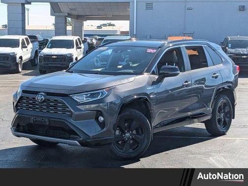 2020 Toyota RAV4 Hybrid SE