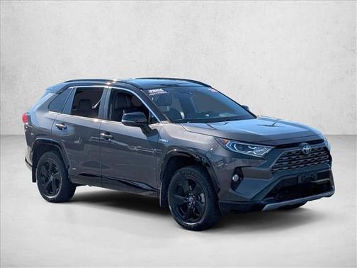 2020 Toyota RAV4 Hybrid SE