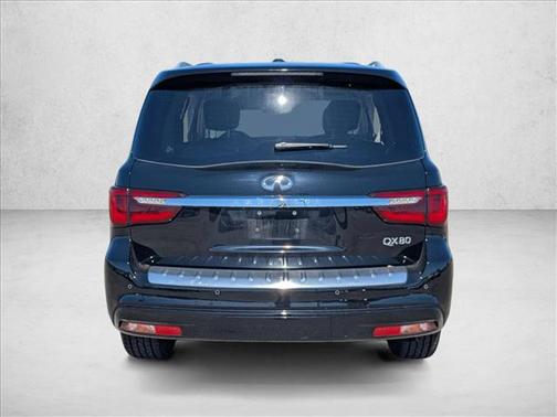 2021 INFINITI QX80 Luxe