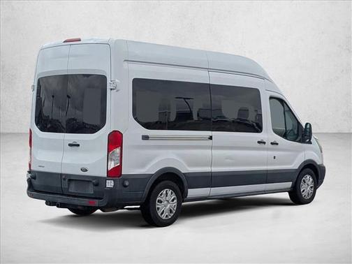 Oxford White 2015 Ford Transit-350 XL