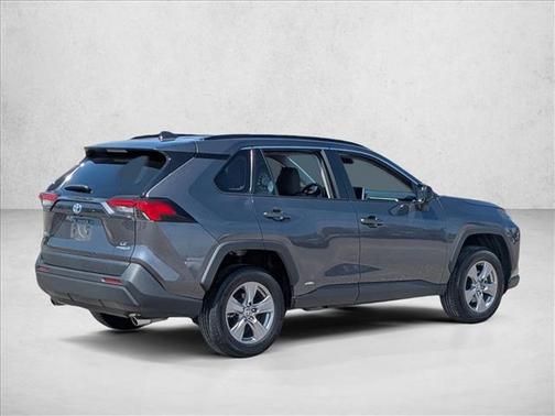 2024 Toyota RAV4 Hybrid SE