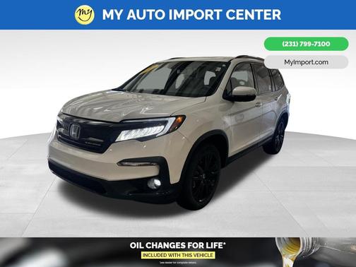 White 2022 Honda Pilot Black Edition