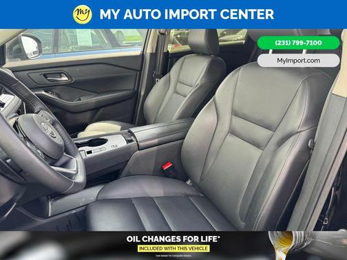 Super Black 2024 Nissan Rogue SL