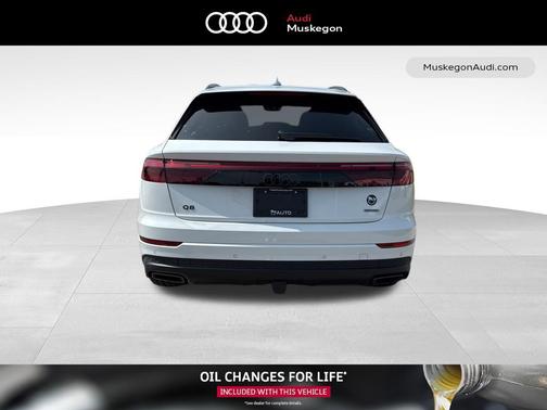 2025 Audi Q8 55 Premium Plus