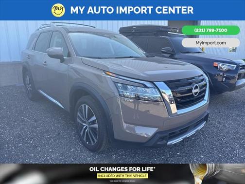 2024 Nissan Pathfinder Platinum