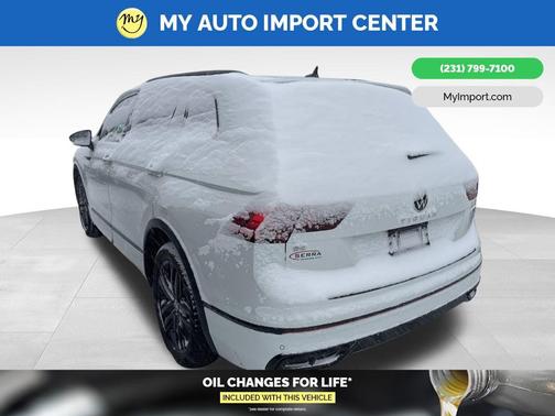 2022 Volkswagen Tiguan 2.0T SE R-Line Black 4MOTION