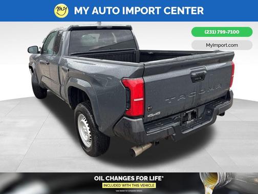 2025 Toyota Tacoma SR