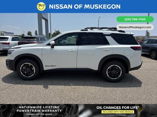2025 Nissan Pathfinder Rock Creek