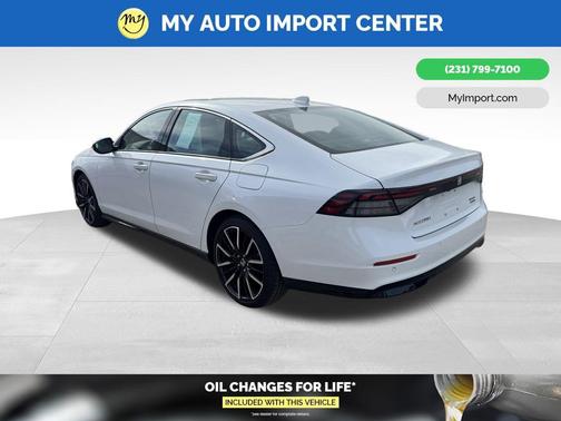 White 2023 Honda Accord Hybrid Touring