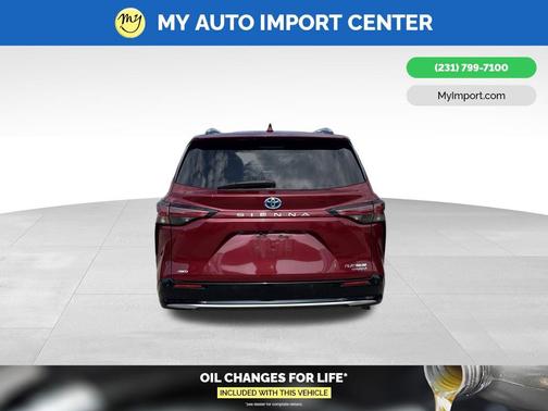 Ruby Flare Pearl 2021 Toyota Sienna Platinum 7 Passenger