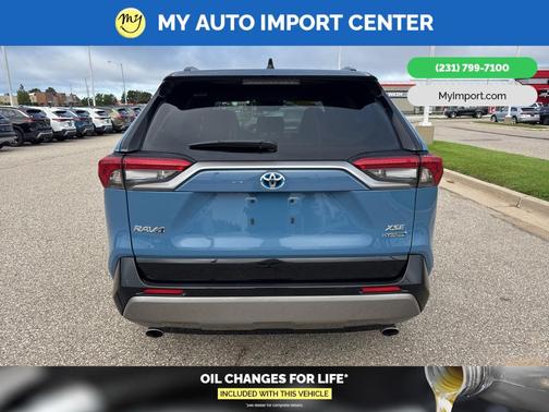 2024 Toyota RAV4 Hybrid SE