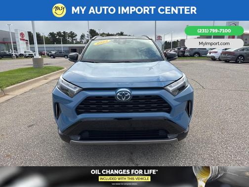 2024 Toyota RAV4 Hybrid SE