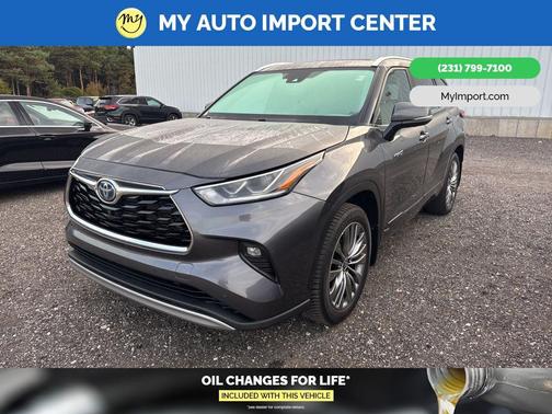 2021 Toyota Highlander Hybrid Platinum