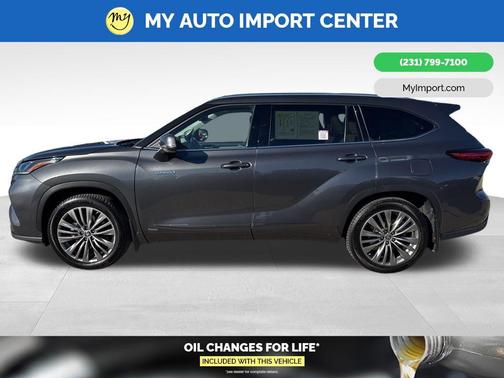 2021 Toyota Highlander Hybrid Platinum