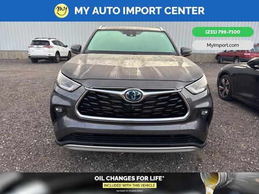 2021 Toyota Highlander Hybrid Platinum
