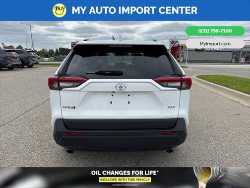 2021 Toyota RAV4 XLE
