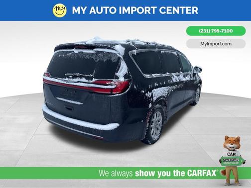 2021 Chrysler Pacifica Touring L